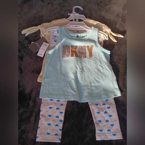 DKNY 3pc yellow and blue infant girl set. Size 24M - Picture 3 of 4